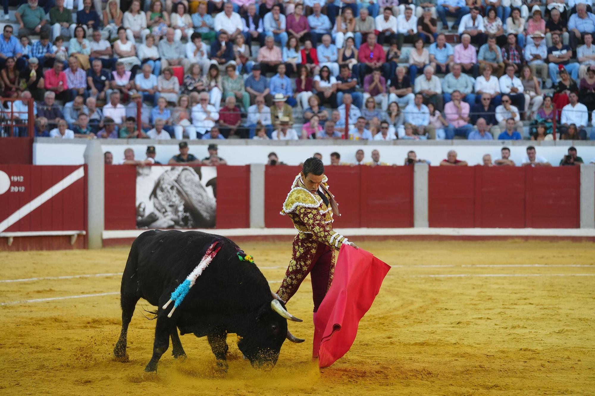 Manzanares, Roca Rey y Rocío Romero salen a hombros en Pozoblanco