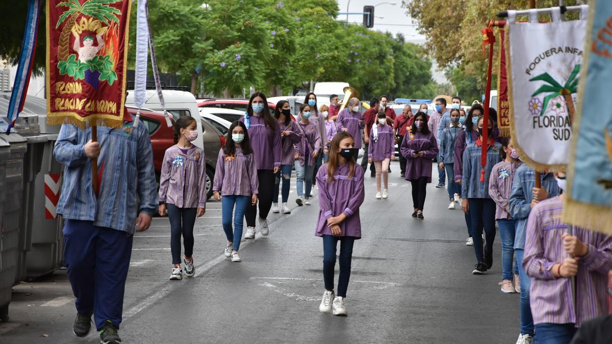 Imágenes del pasacalles celebrado en La Florida el fin de semana.