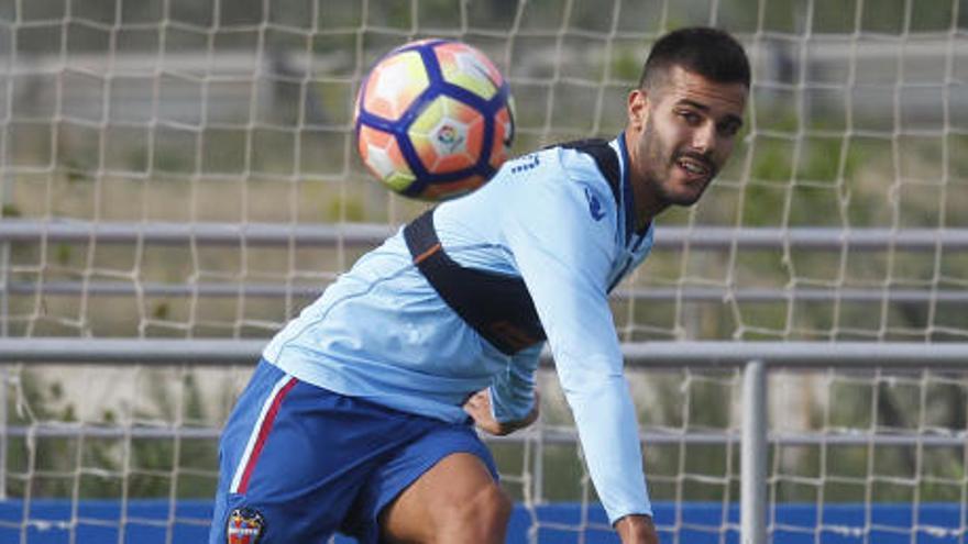 Róber Pier, en un entrenamiento en Buñol