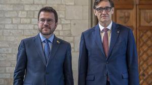 Aragonès ofereix un debat a tres fora de Catalunya que Illa rebutja