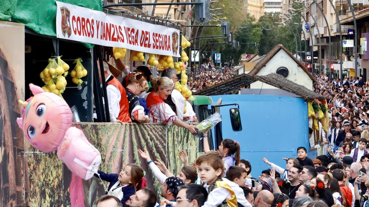 Uno de los momentos del Desfile del Bando de la Huerta de Murcia, el pasado mes de abril.