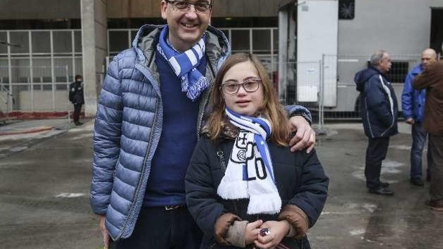 César Fernández y Carlota Fernández.