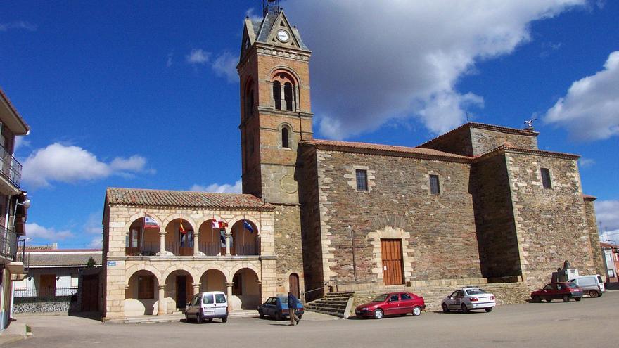 Carbajales de Alba contará con una ambulancia permanente