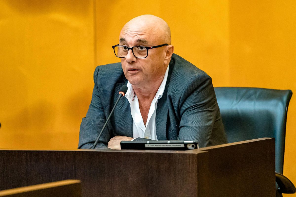 El único concejal de Vox en el Ayuntamiento es el que más patrimonio declara.