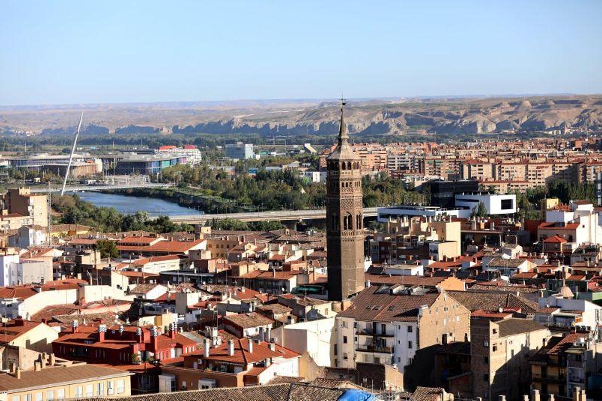 Solo tres barrios se salvan de la caída de habitantes de Zaragoza