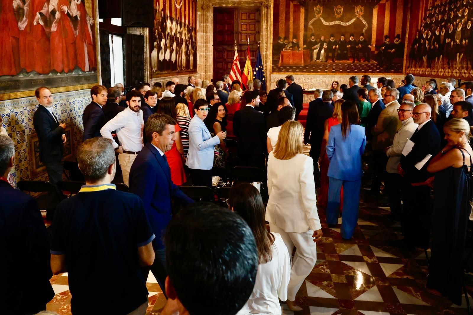 Toma de posesión de los nuevos consellers de Mazón