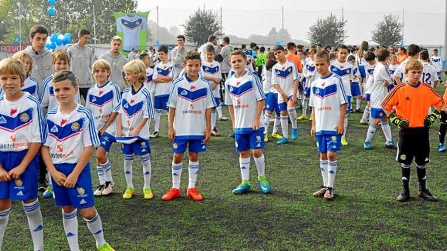 El Gimnàstic de Manresa va fer la presentació oficial de tots els seus equips