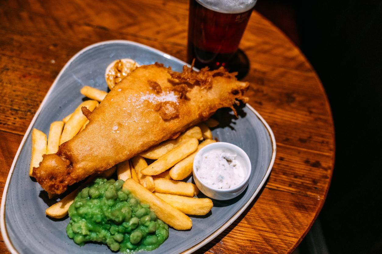 El Fish & Chips es uno de los platos más típicos de Londres.