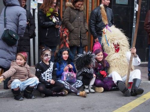 DESFILE DE CARNAVAL EN POLA DE SIERO