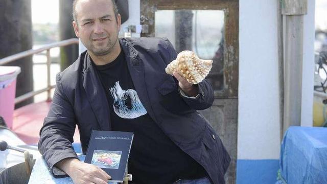 Xosé Iglesias, no peirao de Oza, na Coruña. carlos pardellas