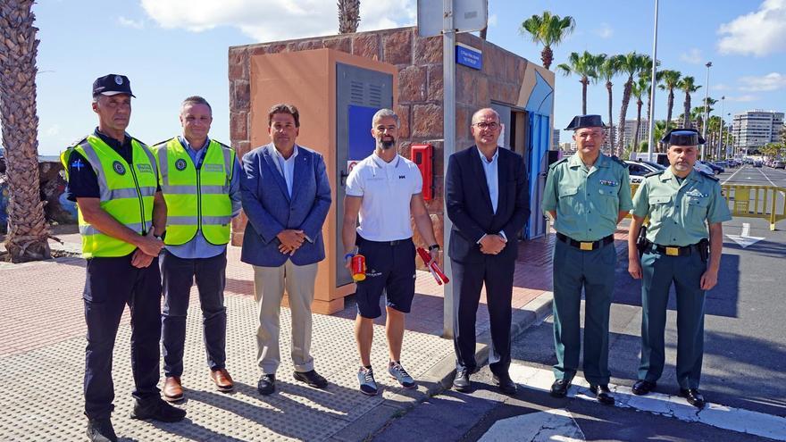El Muelle Deportivo estrena el primer almacén especial de artículos pirotécnicos de Canarias