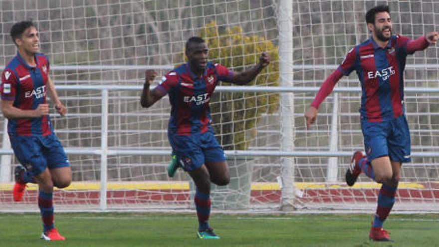 Ribelles, Aly y Álvaro Moreno, el autor del 1-0