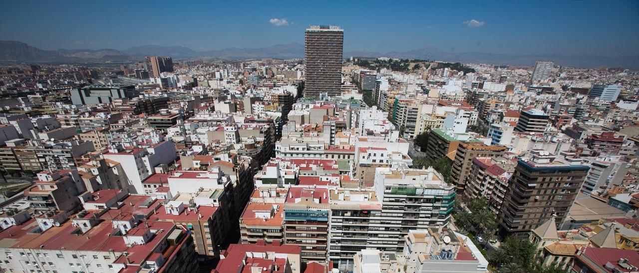 Vista aérea de la ciudad de Alicante, en una imagen de archivo