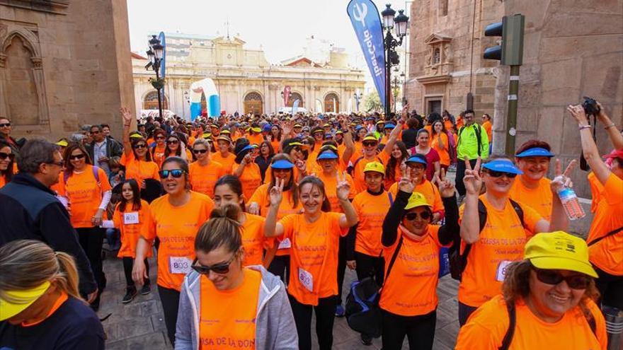 La brecha salarial entre hombre y mujer crece y rebasa ya los 6.100 euros al año