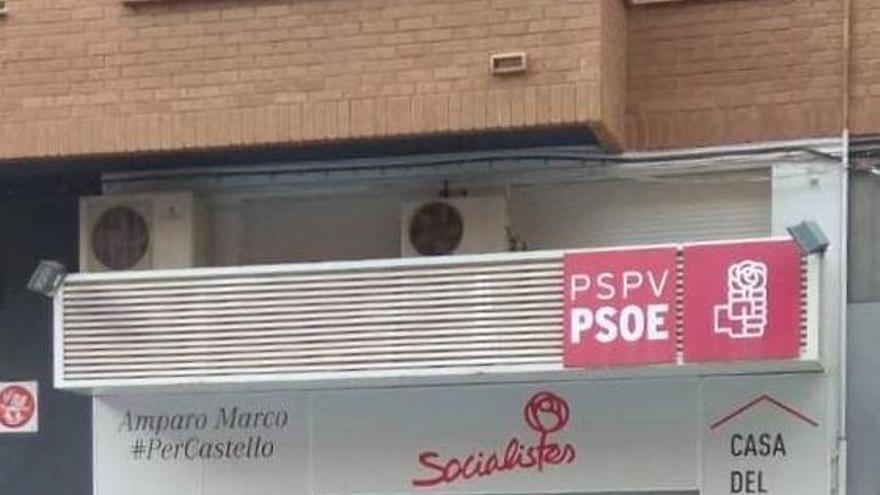 Aparecen pintadas de BAF en la sede del PSPV-PSOE