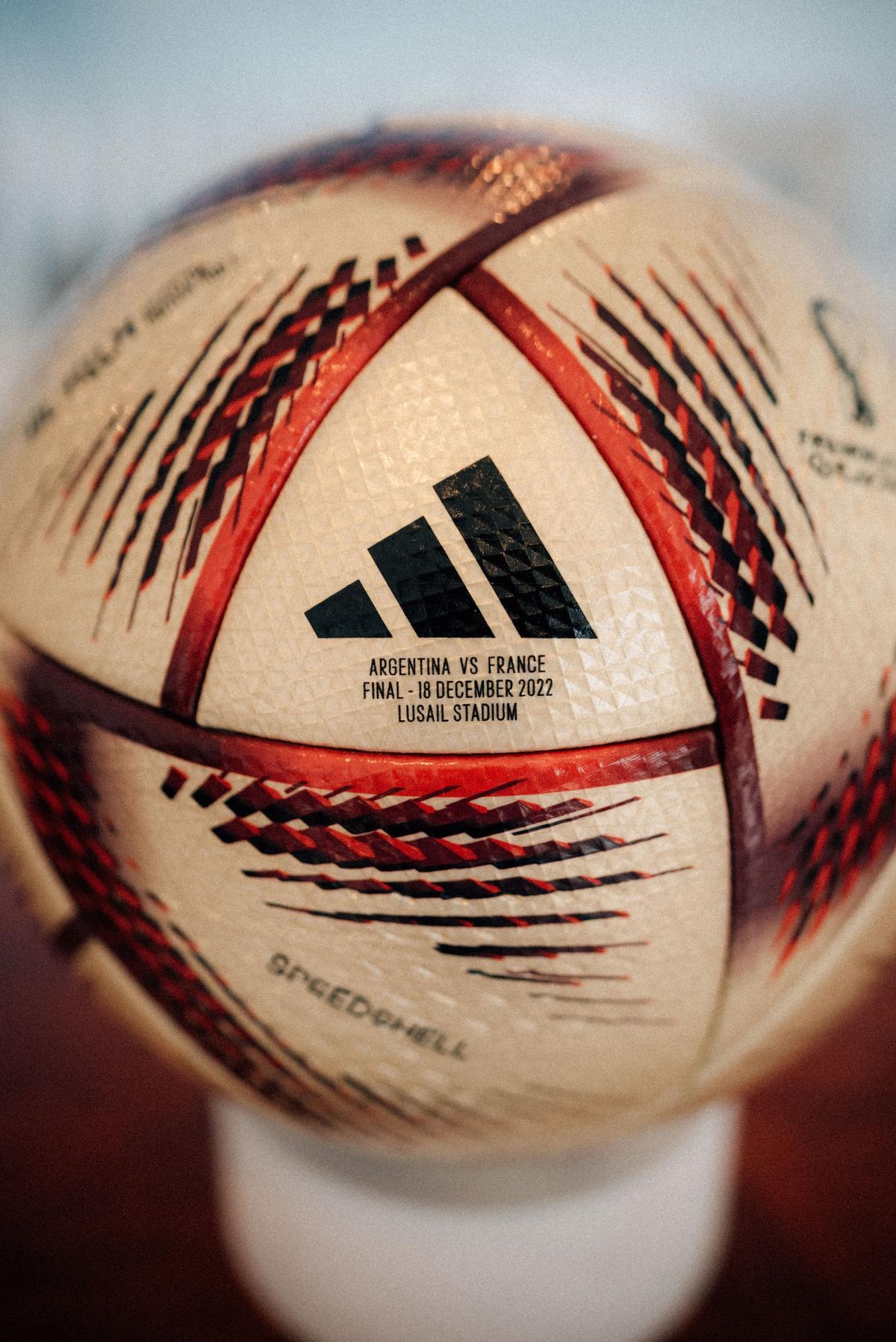 Argentina ya posa con el balón de la final