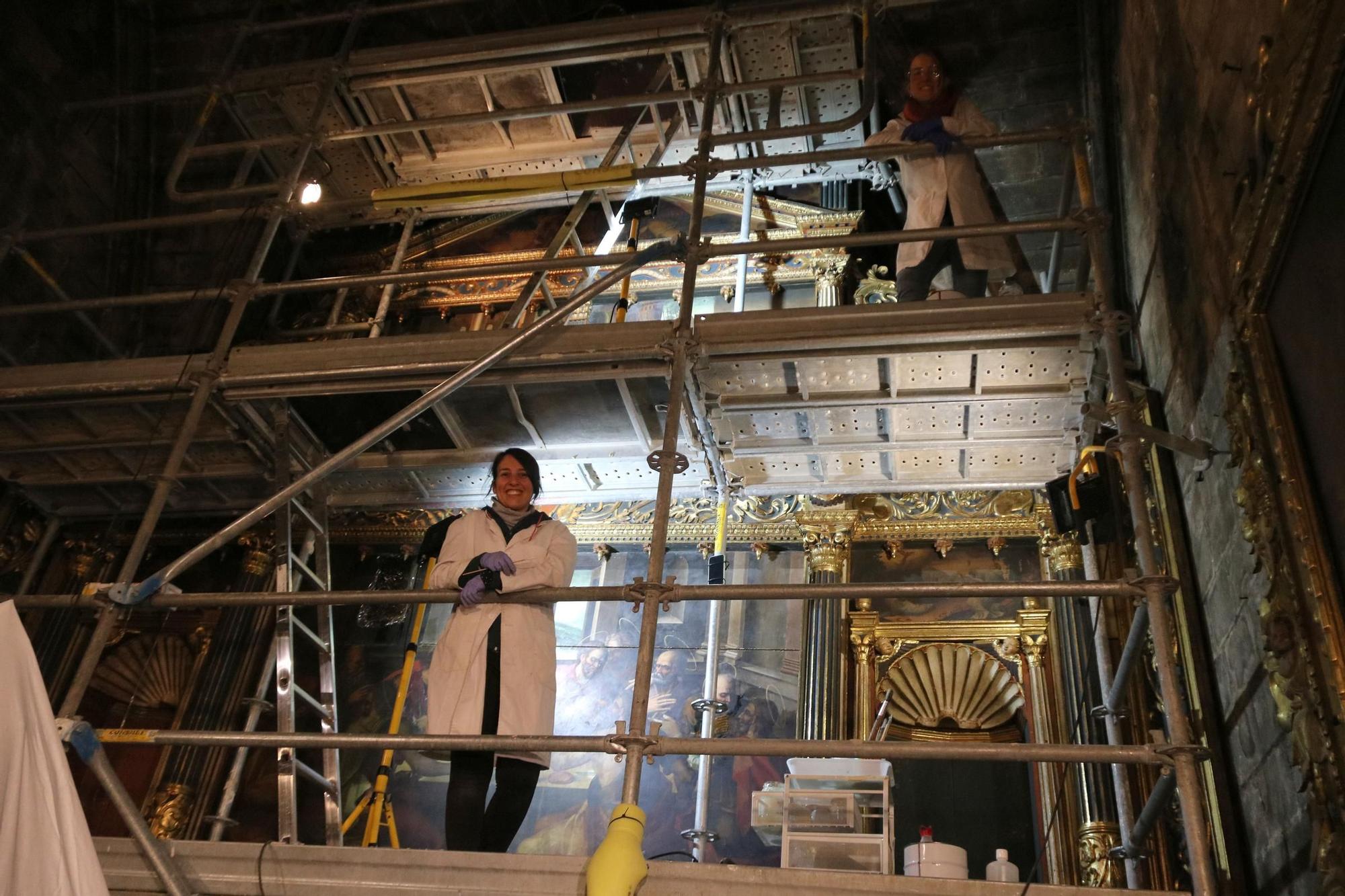 La restauració del retaule del Corpus Christi de la catedral de Girona en imatges