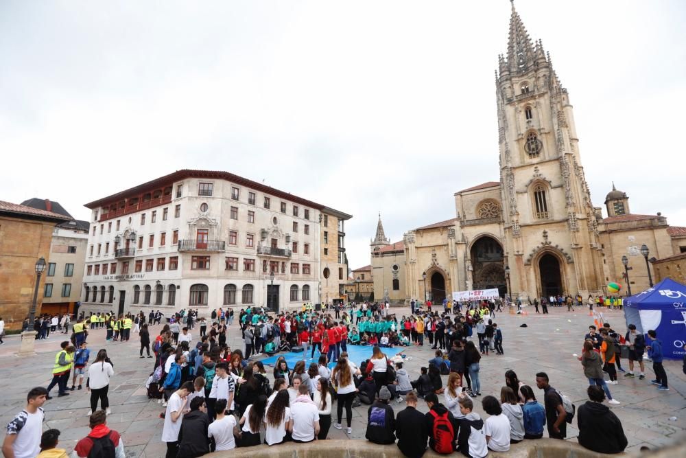 Día de la Educación Física al aire libre en la Plaza de la Catedral