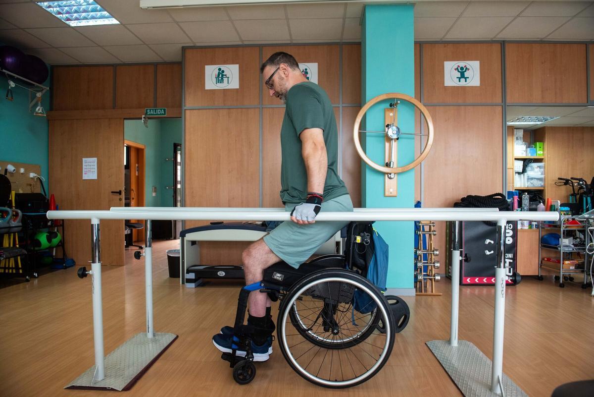 JUAN CARLOS LESIONADO MEDULAR EN FISIO ASPAYM