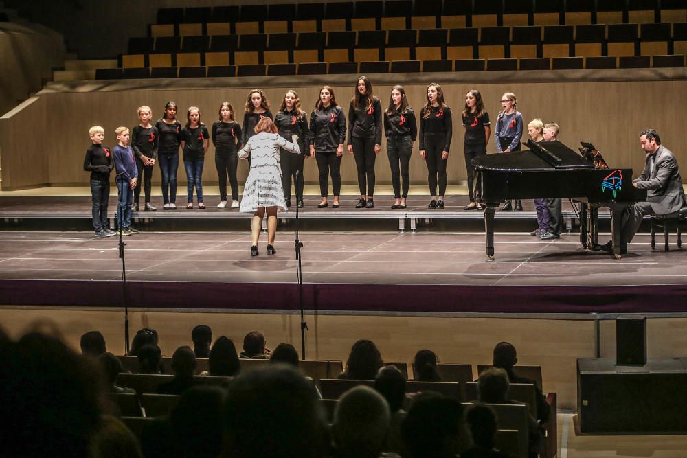 24 Certamen Juvenil de Habaneras en el Auditorio de Torrevieja