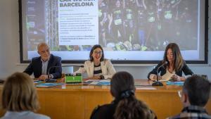 Presentación de la carrera solidaria Can We Run. Intervienen el director general de Prensa Ibérica en Catalunya y Baleares, Félix Noguera; la alcaldesa de Santa Coloma, Núria Parlon; y la directora de la Fundación Altarriba, Yolanda Valbuena.