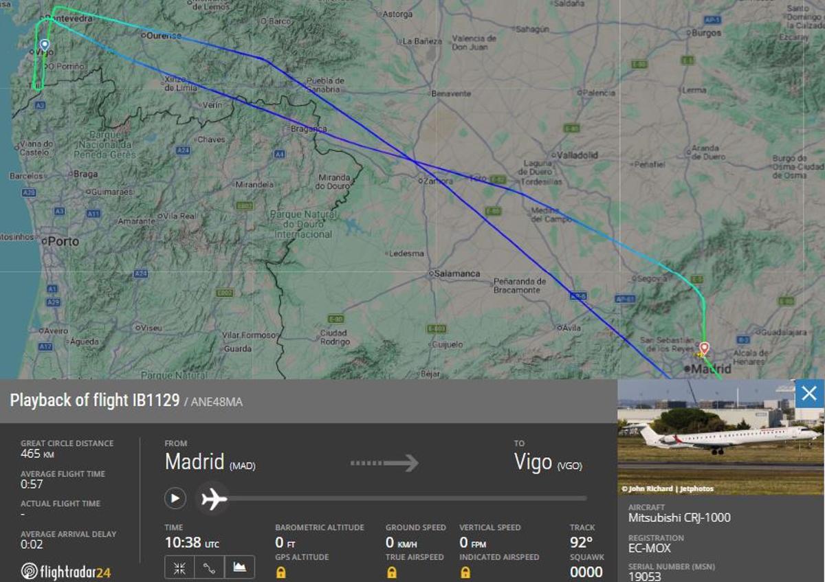 El Air Nostrum procedente de Madrid, al igual que un Air Europa, frustró el aterrizaje en Vigo y regresó a Barajas.