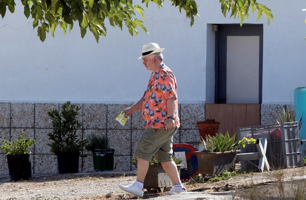 Almódovar rueda una película en Paterna