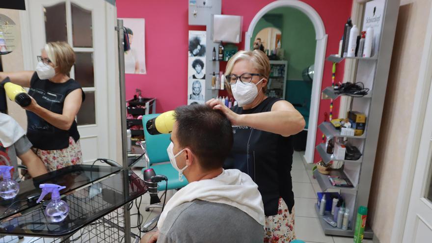 Pandemia y fiscalidad llevan al cierre a 225 peluquerías y salones de belleza de Castellón