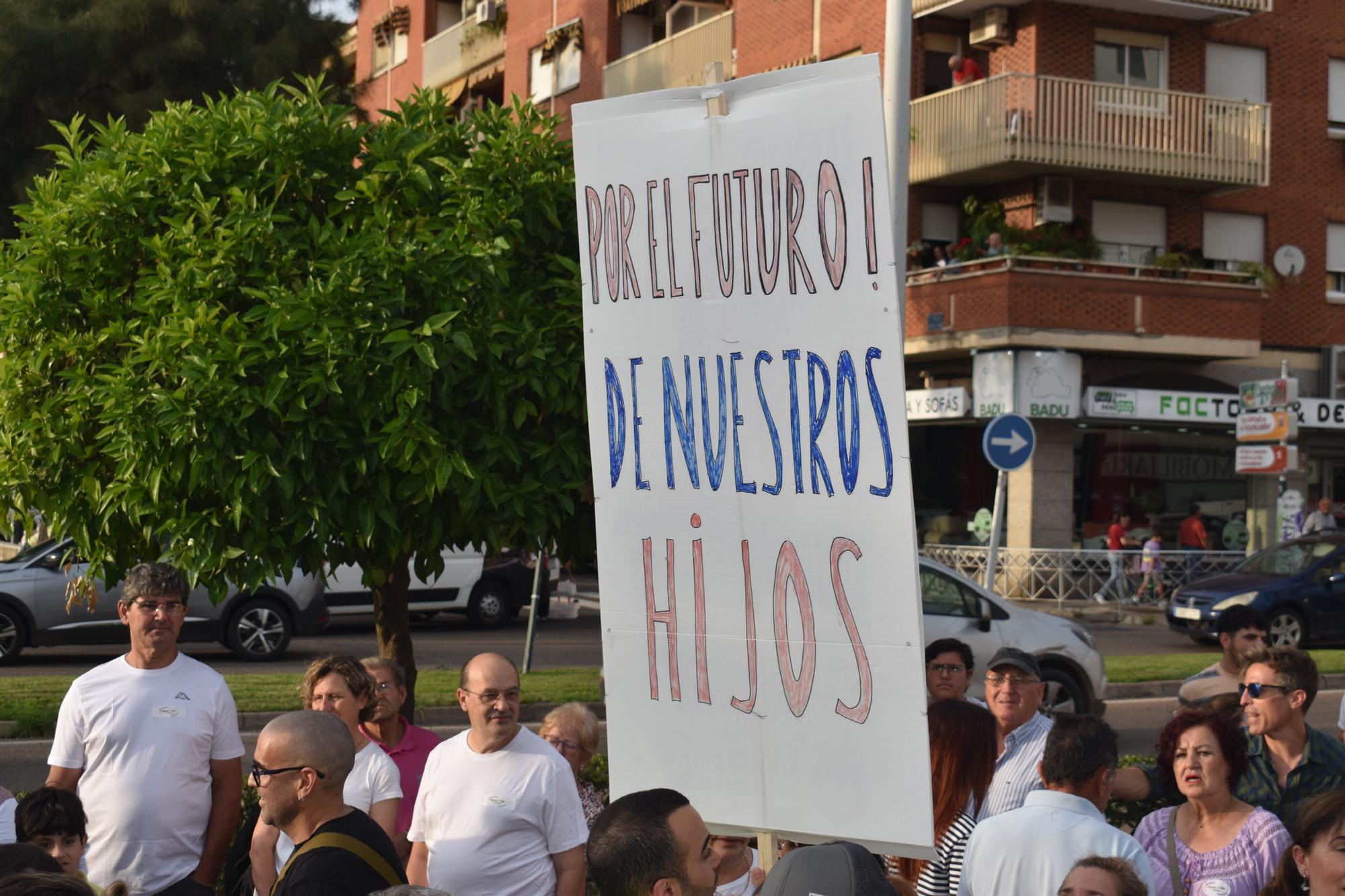 Manifestación en Don Benito por la fusión con Villanueva