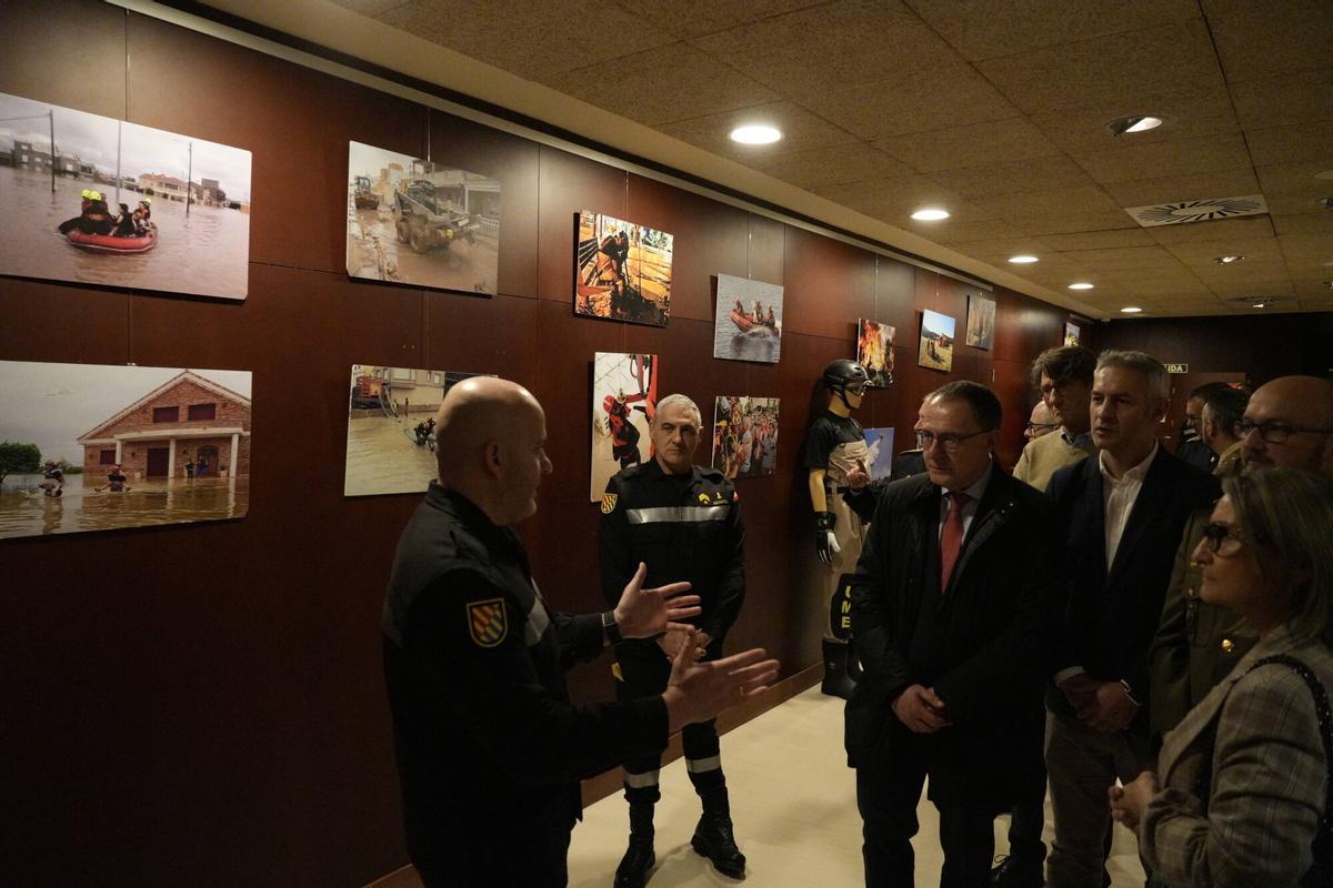 Exposición archivo histórico sobre la une