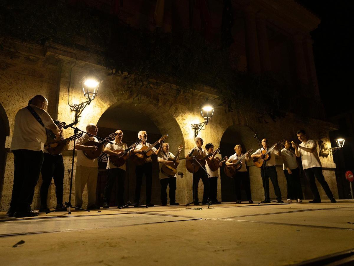 Una noche mágica en las hogueras de la noche de San Juan en Tagarabuena y Toro Una noche mágica en las hogueras de la noche de San Juan en Tagarabuena y Toro