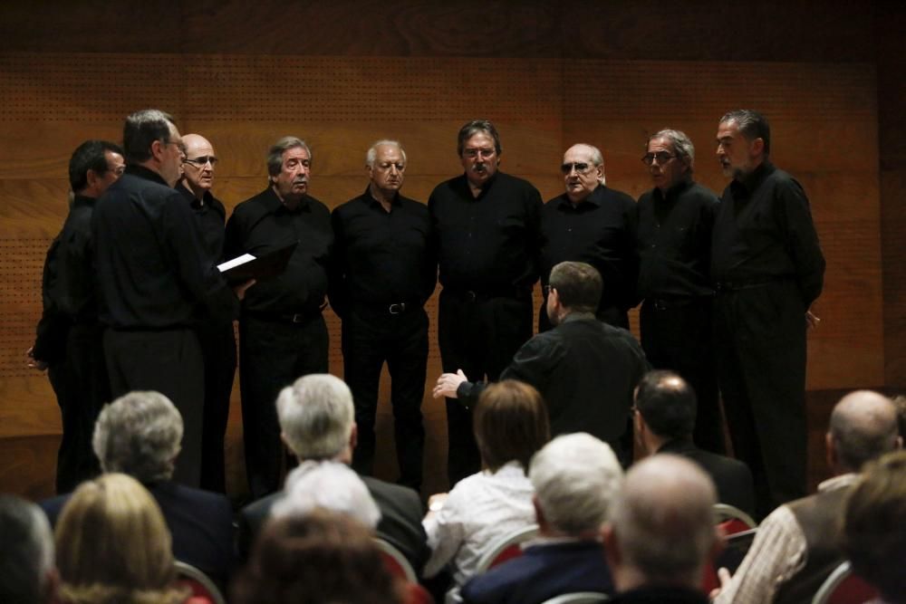 Presentación del libro "Ligunum Crucis y Avilés"