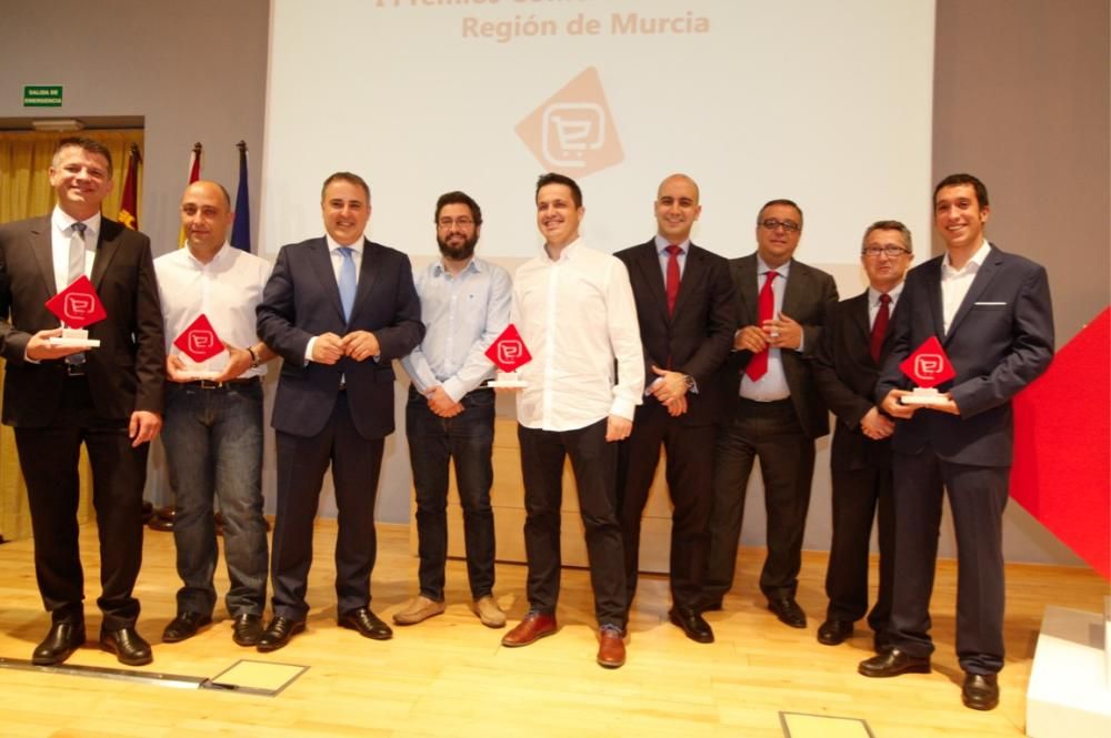 Entregan los premios Cecarm de comercio electrónico