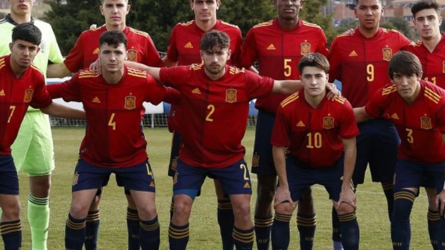 Arnau i Artero són titulars en la victòria d’Espanya sub19