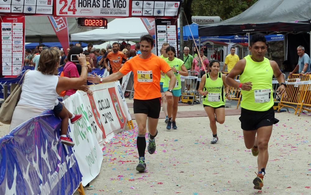 La competición arrancó ayer al mediodía en el parque vigués con 750 competidores