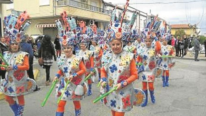 El ayuntamiento destina casi 2.500 euros para premios de los desfiles del carnaval