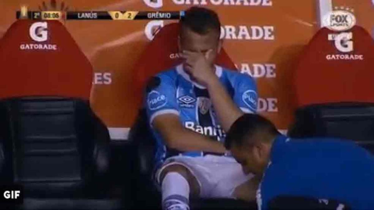 A Arthur lo lesionaron en la final de la Copa Libertadores