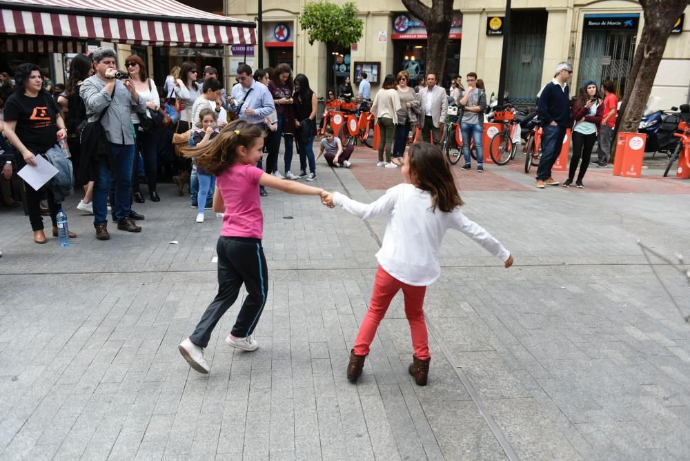 'Pianos en la calle' en la Plaza de las Flores