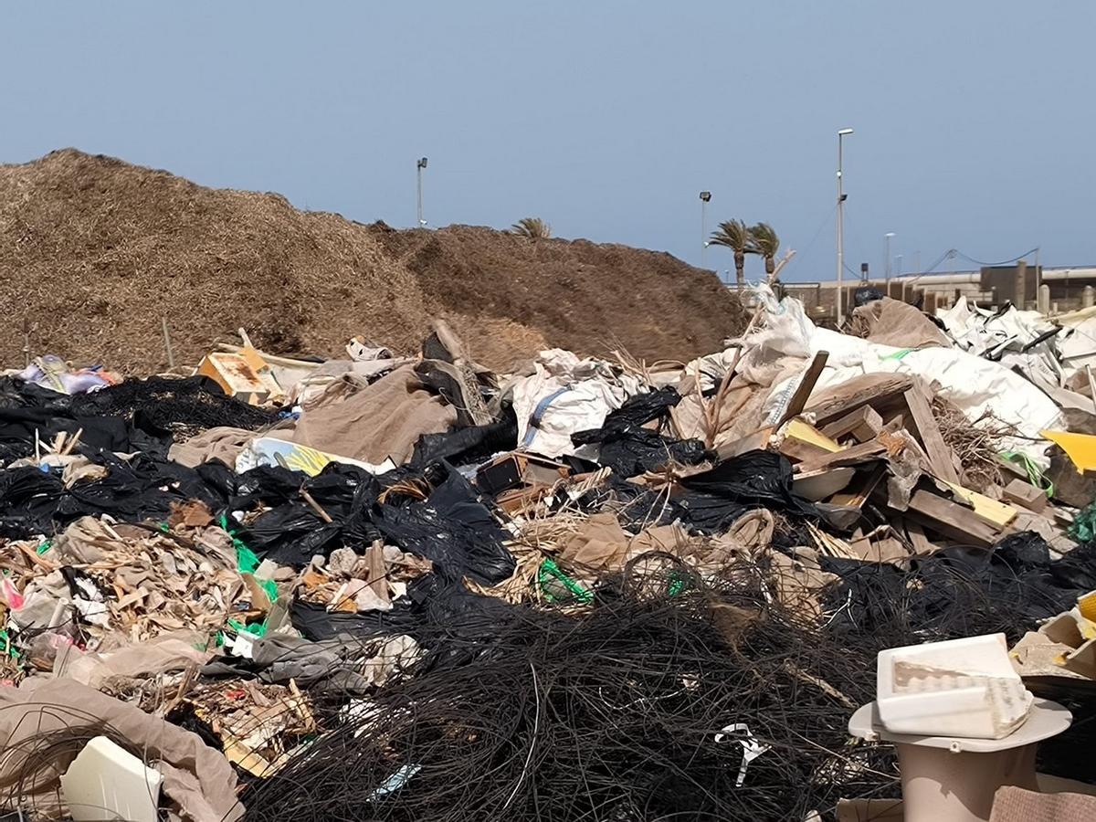 La Aldea pone en marcha un plan para mejorar el tratamiento de los residuos en el municipio.