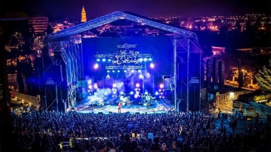 Renfe ofrecerá un 35% de descuento a los asistentes al Festival de la Guitarra