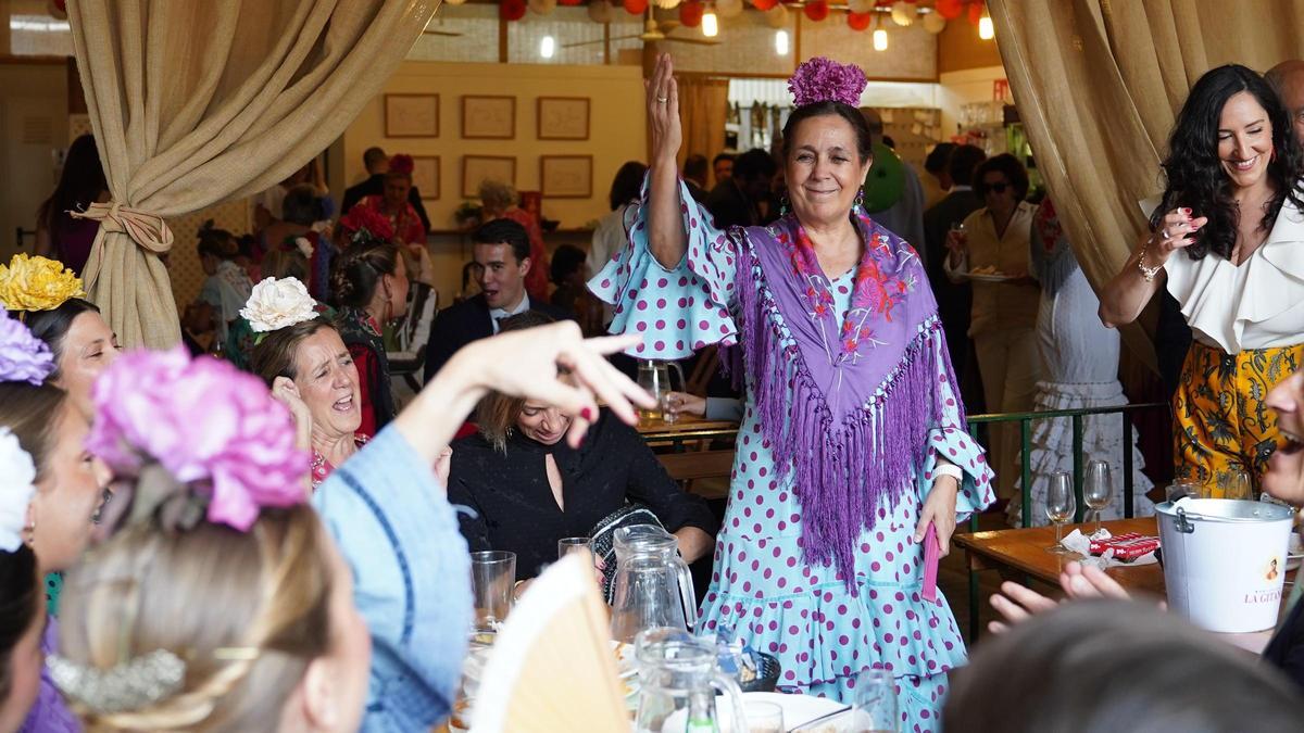 Vídeo | Ambiente en el Real de Los Remedios durante el viernes de Feria
