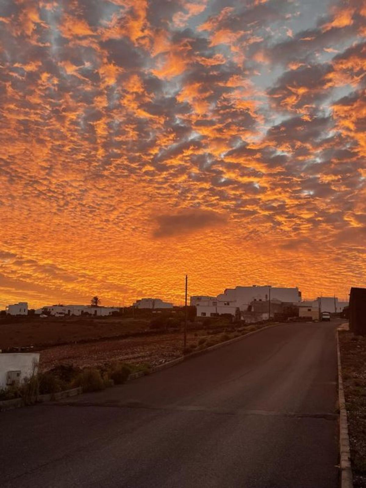 Atardecer en Tías.