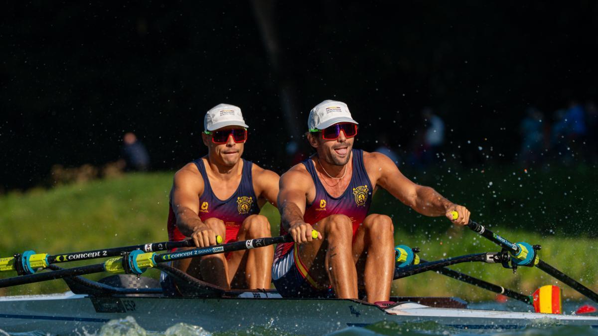 Rodrigo Conde y Caetano Horta, en pleno esfuerzo.