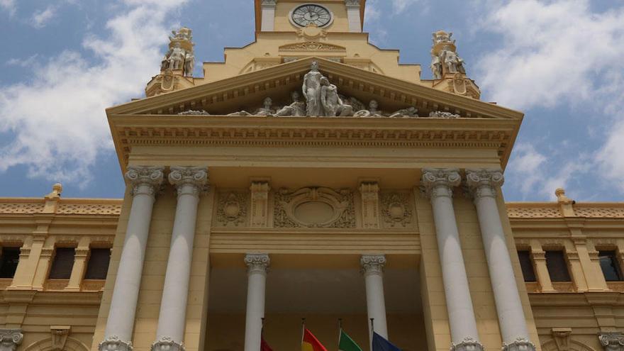 El Ayuntamiento de Málaga cumple con el pago a proveedores, pero no debe descuidarse.