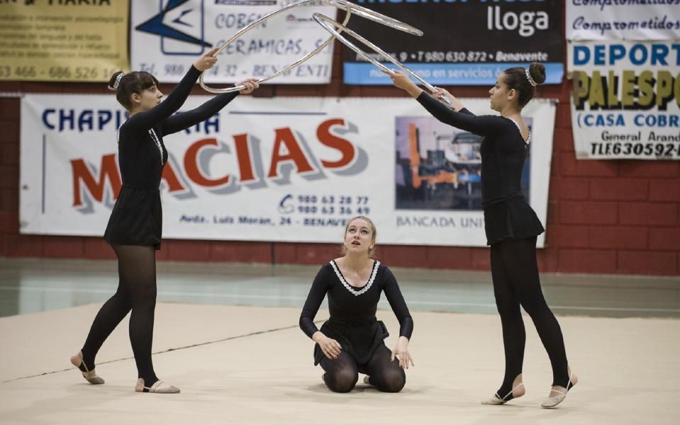 Exhibición de la Escuela de gimnasia rítmica