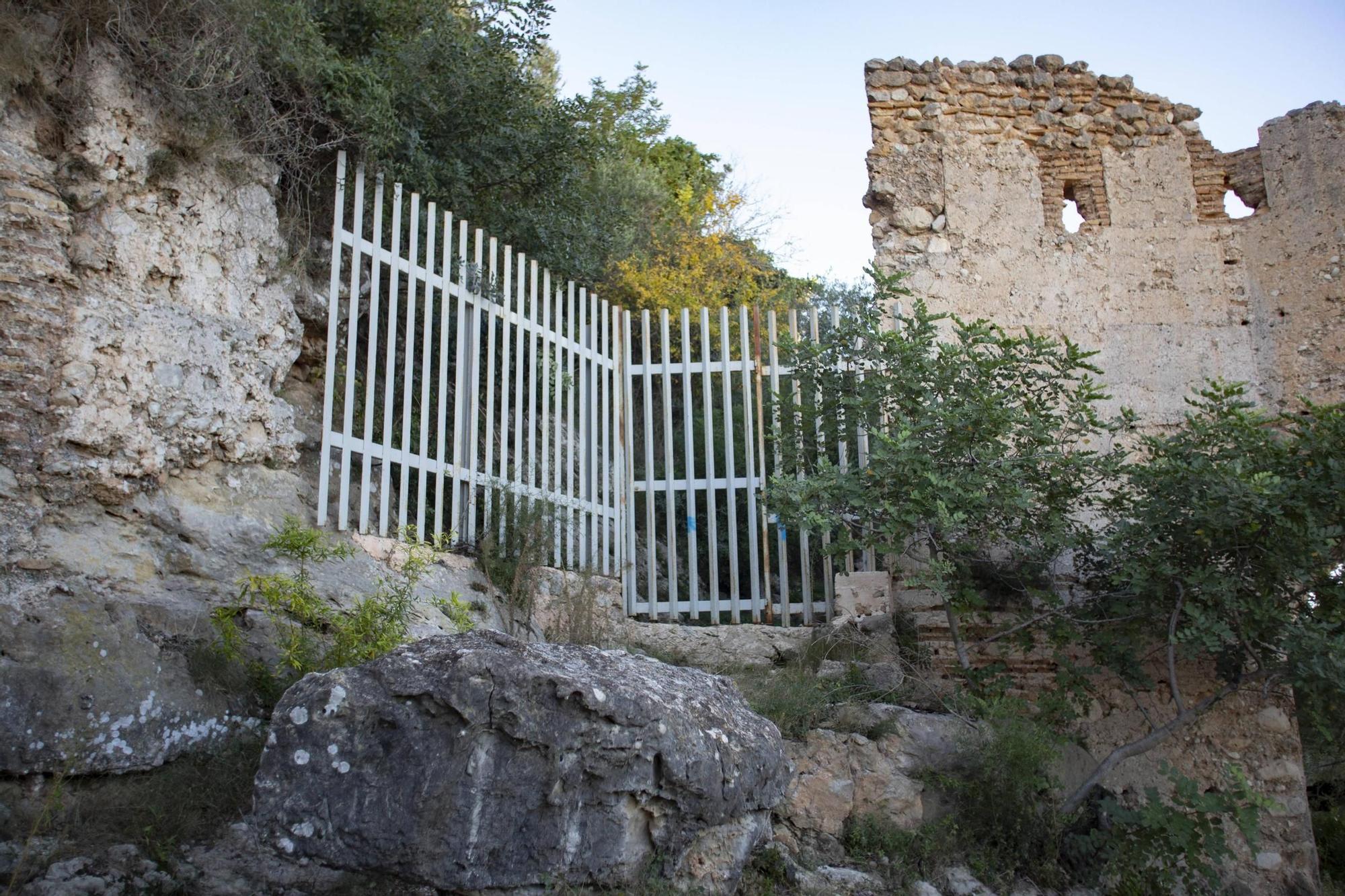 El castillo de Corbera y sus espectaculares vistas de la Ribera Baixa