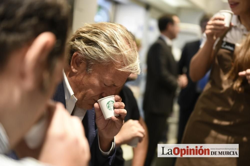 Starbucks abre sus puertas en la Gran Vía de Murci