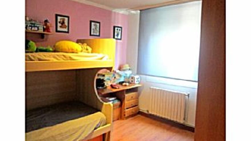 140.000 € Venta de casa en Coruxo, Oia, Saiáns (Vigo) 144 m2, 4 habitaciones, 1 baño, 972 €/m2...