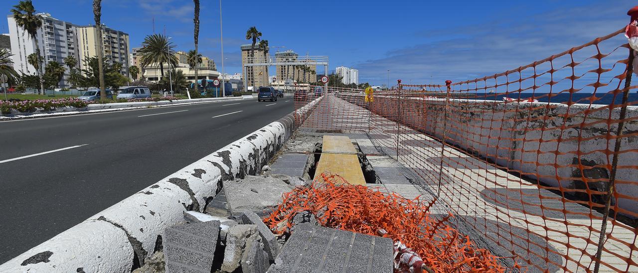 Socavón Avenida Marítima