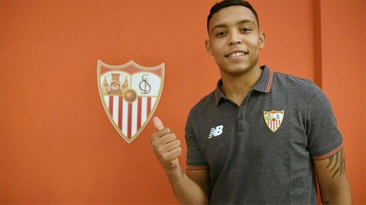 Muriel ya es oficialmente futbolista del Sevilla